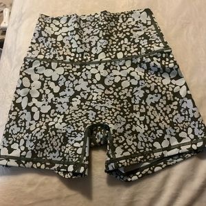 offline by aerie biker shorts